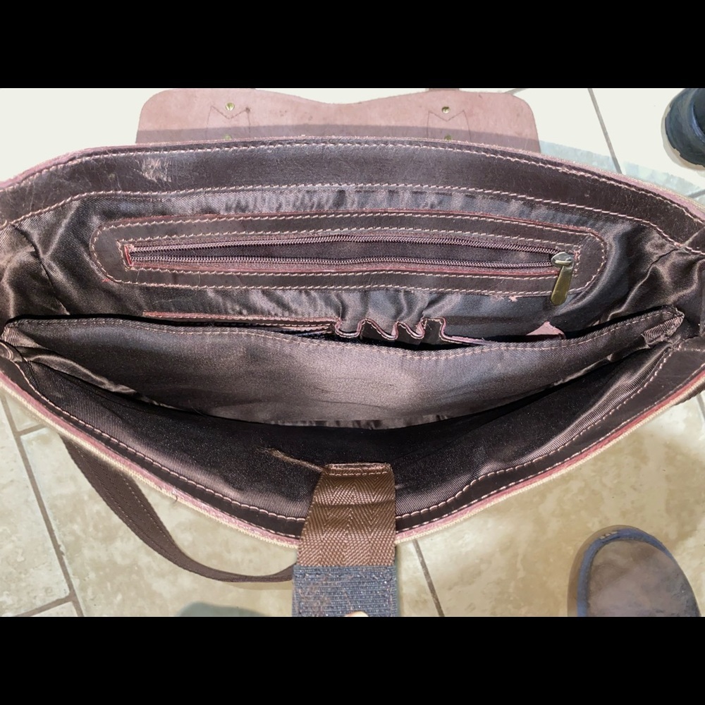 Leather Computer Bag - Picture 6 of 12
